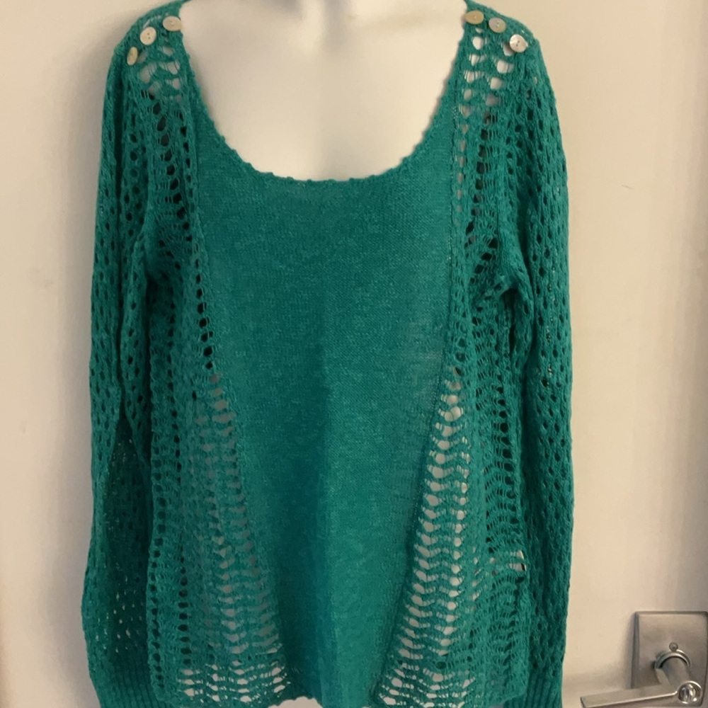 Lucky brand sweater size medium